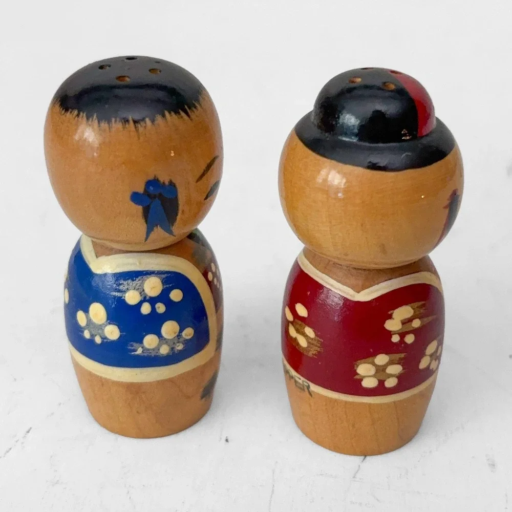 VTG Japanese Kokeshi Doll Salt & Pepper Shakers Wooden Hand Painted Japan
